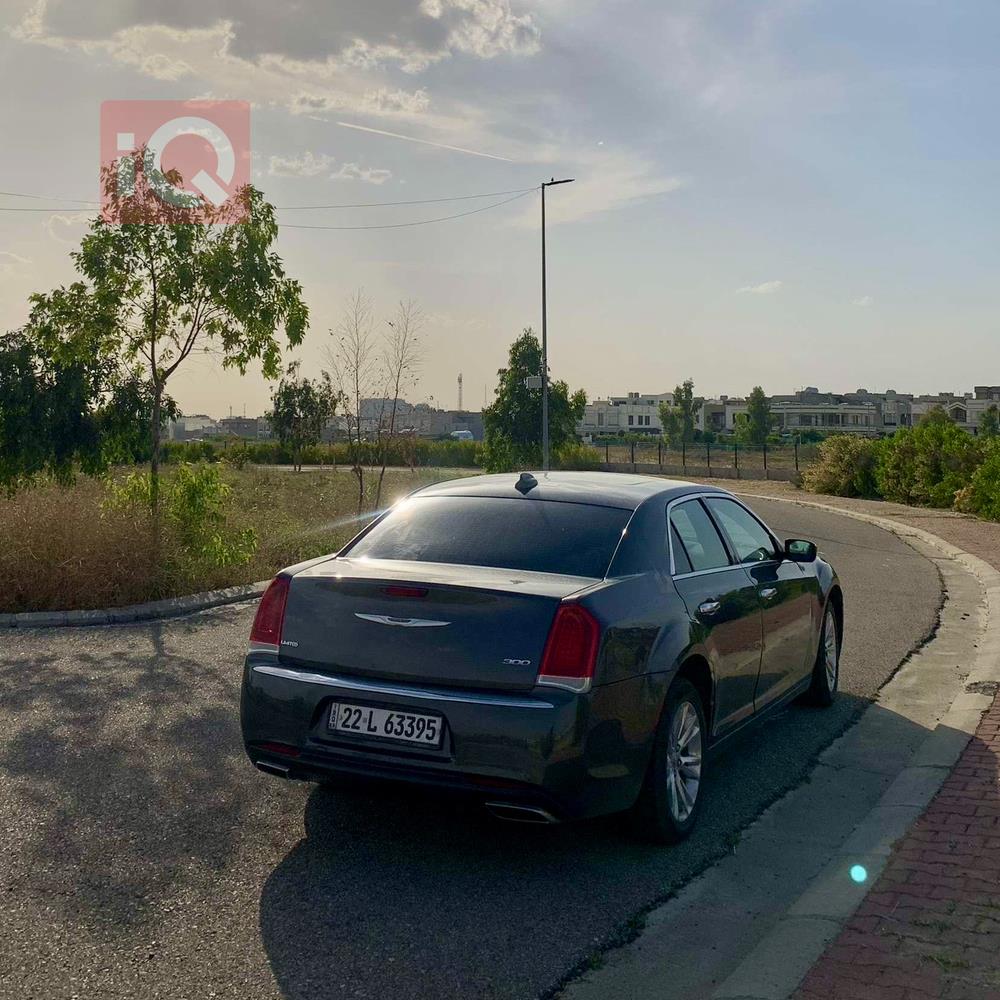Chrysler 300
